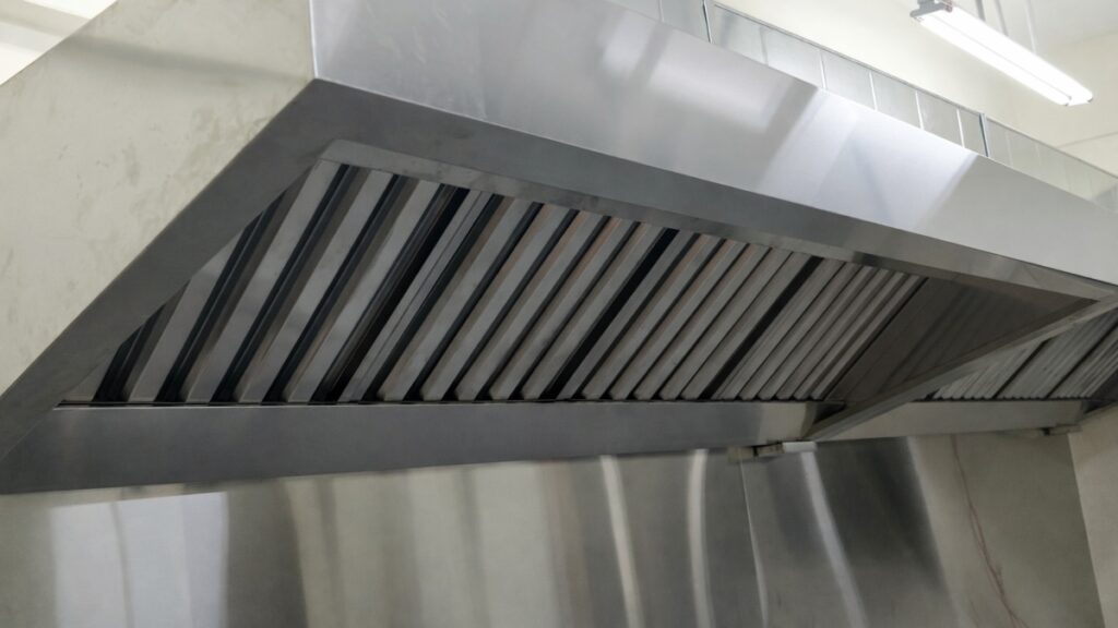 Stainless steel kitchen exhaust hood with grease baffle filters in Malaysia