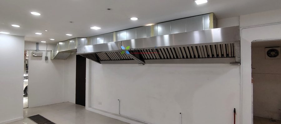 Extra long kitchen exhaust hood for large kitchen